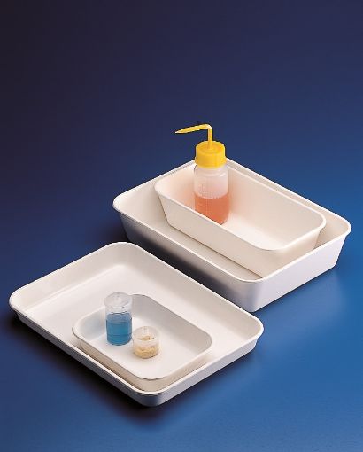 Picture of Tray, High Impact PS, White, 70mm Deep, Int. 200x200x70mm, Ext. 252x252x82mm