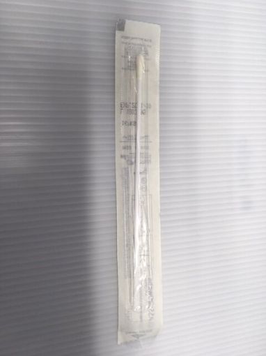 Picture of Plain Swab Plastic Shaft, 1 swab per Sachet, sterile, 1000 per Pack