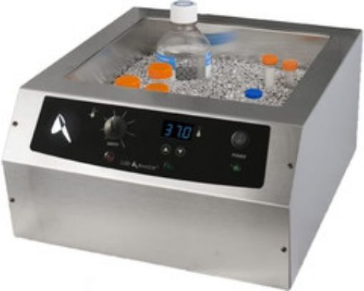 Picture of Lab Armor Bead Bath 14L (M714) with 12L beads capacity. Included 12L of beads and s/steel gabled lid.